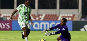 Goalkeepers: Defending the space